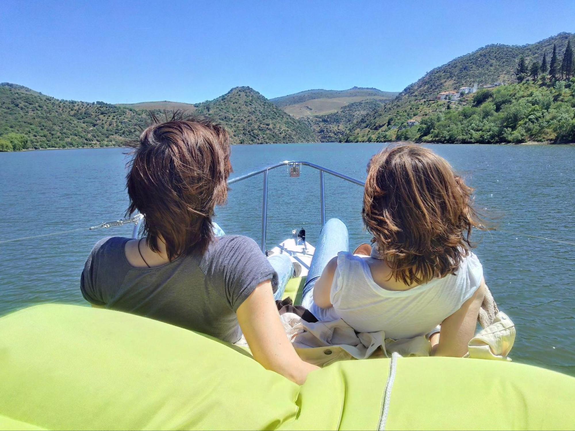 Douro Yacht Charter & Bungalows São João da Pesqueira 客房 照片
