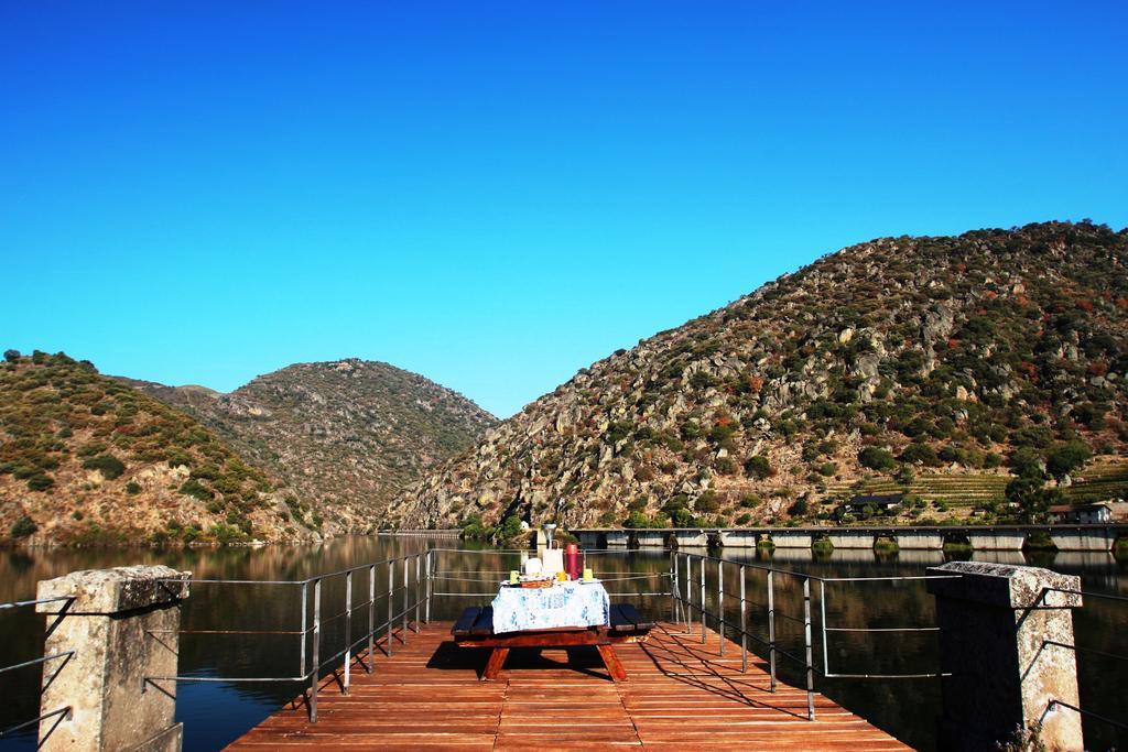 Douro Yacht Charter & Bungalows São João da Pesqueira 外观 照片