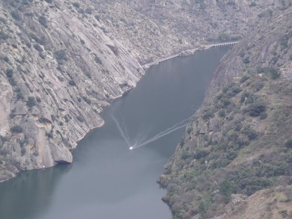 Douro Yacht Charter & Bungalows São João da Pesqueira 外观 照片